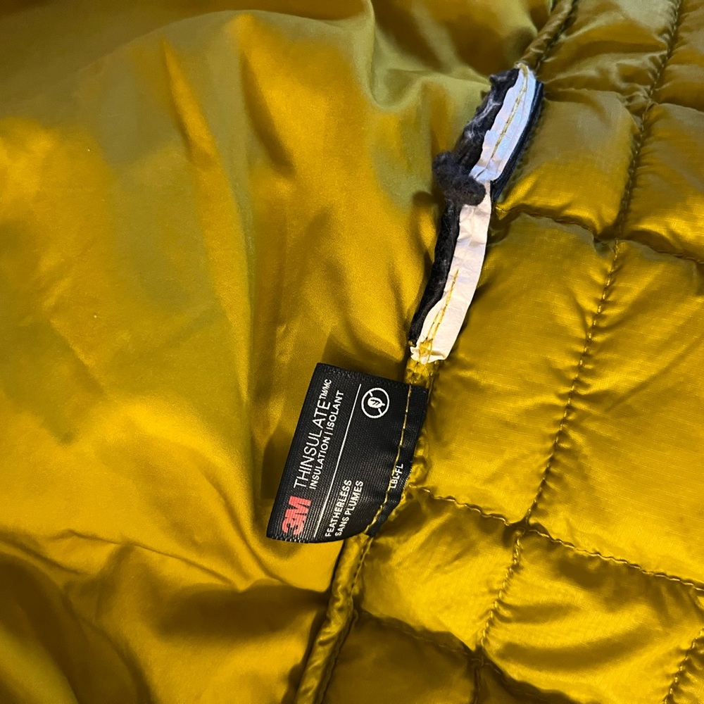 Marmot Men's Mustard Yellow Quilted Puffer Jacket - Picture 7 of 8